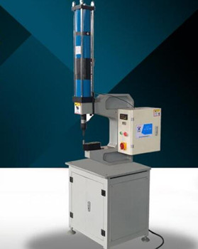 自動(dòng)送料鉚接機(jī)對(duì)板件表面有沒(méi)有要求?