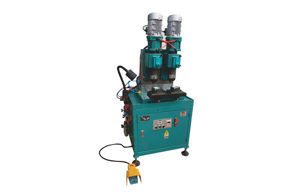 濟南氣壓雙頭鉚接機