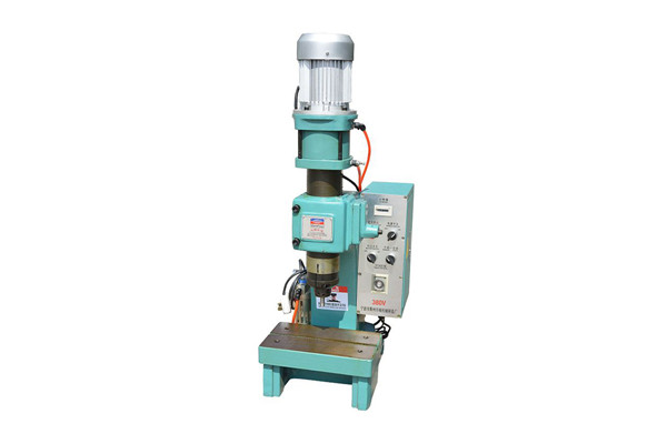 徐州經濟型氣動鉚接機